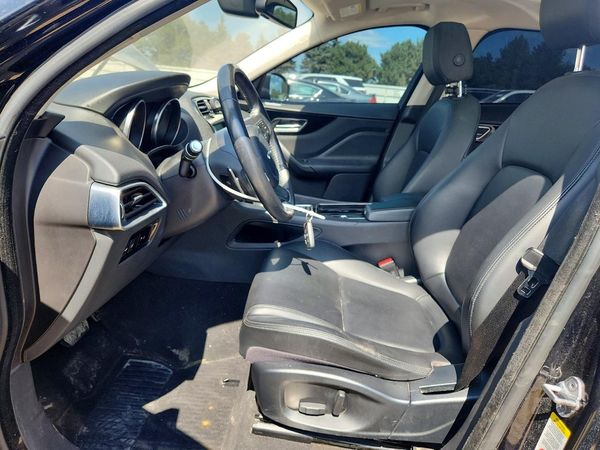 2018 JAGUAR F-PACE