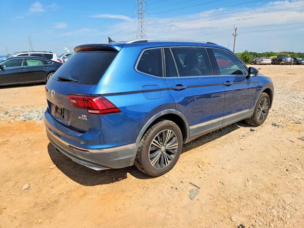 2018 VOLKSWAGEN TIGUAN SE, 4Motion SEL — PSRA