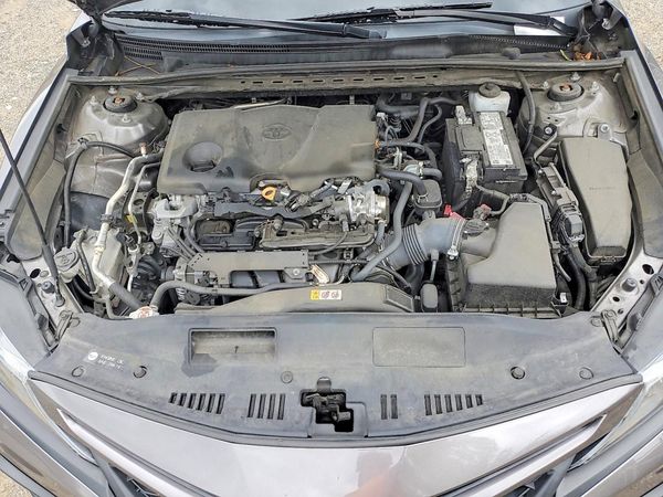 2024 TOYOTA CAMRY SE — Engine bay