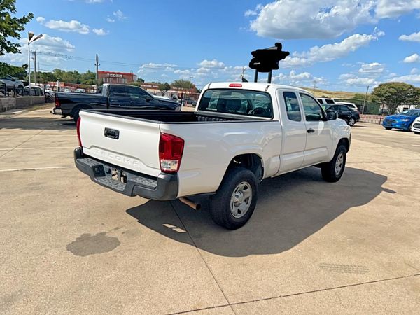2017 TOYOTA TACOMA SR/SR5