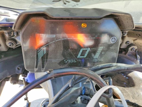 2025 YAMAHA YZFR7