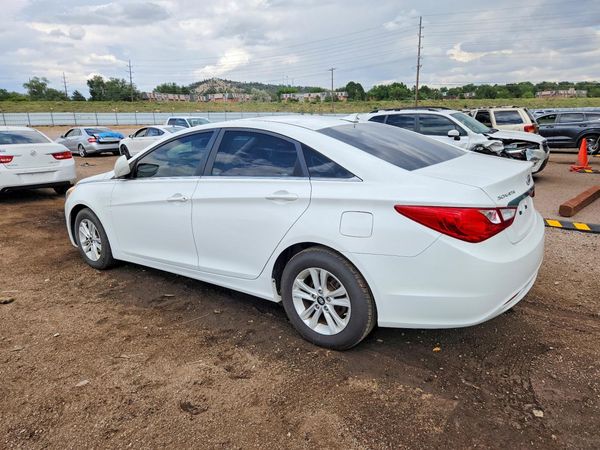 2013 HYUNDAI SONATA