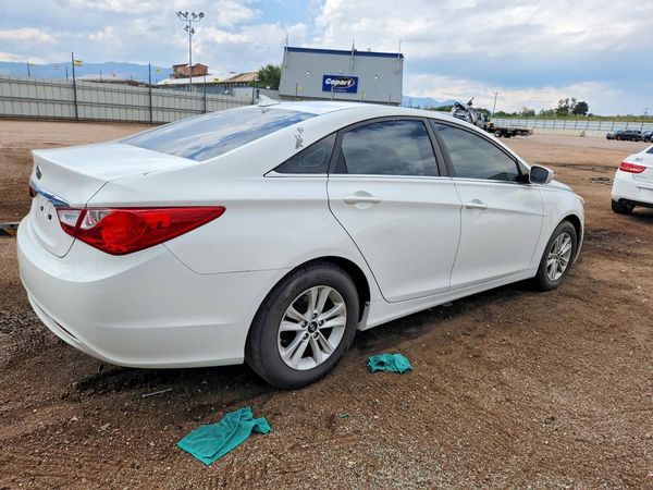 2013 HYUNDAI SONATA