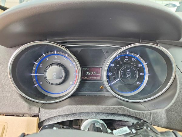 2013 HYUNDAI SONATA