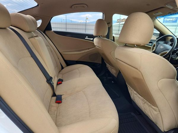 2013 HYUNDAI SONATA