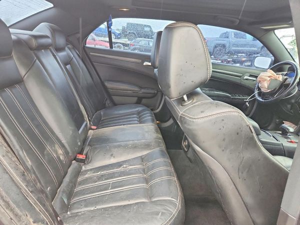 2013 CHRYSLER 300