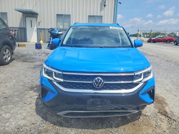 2022 VOLKSWAGEN TAOS