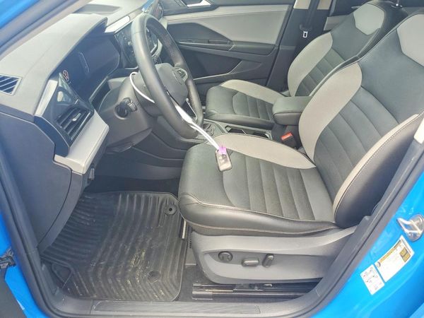 2022 VOLKSWAGEN TAOS