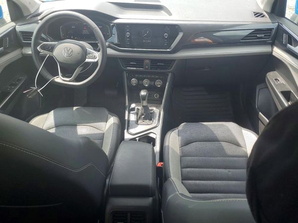 2022 VOLKSWAGEN TAOS
