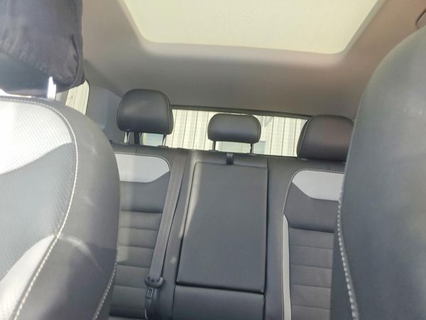 2022 VOLKSWAGEN TAOS
