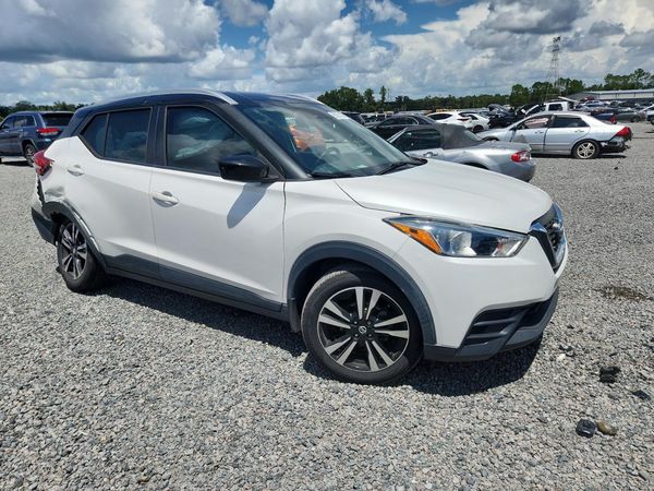 2019 NISSAN KICKS