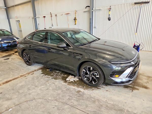 2025 HYUNDAI SONATA