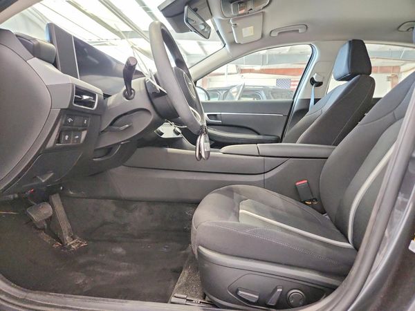 2025 HYUNDAI SONATA