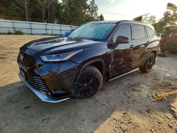 2023 TOYOTA HIGHLANDER