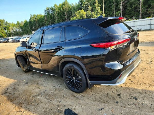 2023 TOYOTA HIGHLANDER