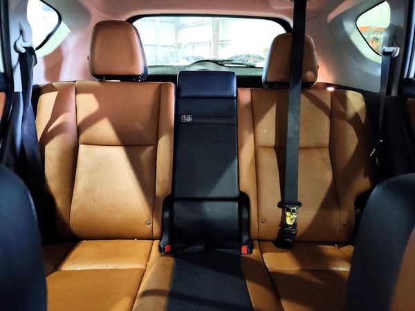 2016 TOYOTA RAV4 Limited (G Grade) — SUVN