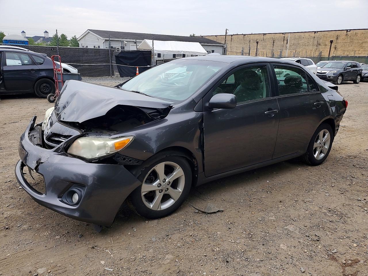2013 TOYOTA COROLLA