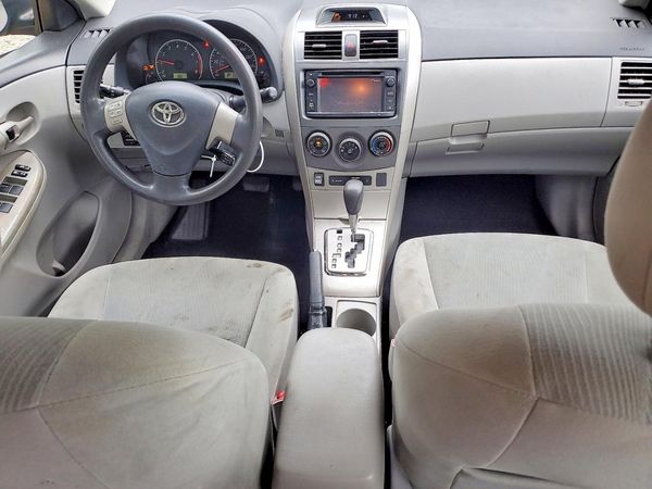 2013 TOYOTA COROLLA