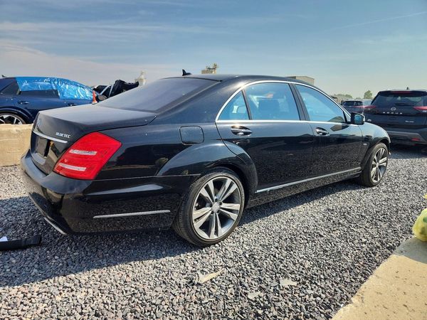 2012 MERCEDES-BENZ S