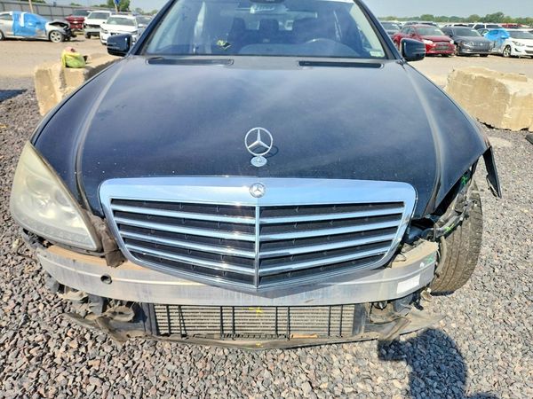 2012 MERCEDES-BENZ S