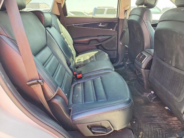 2016 KIA SORENTO