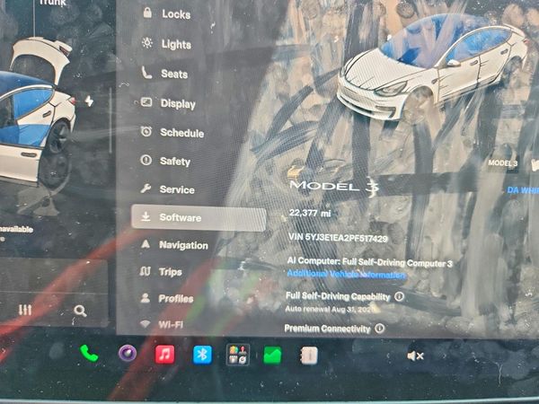 2023 TESLA MODEL 3
