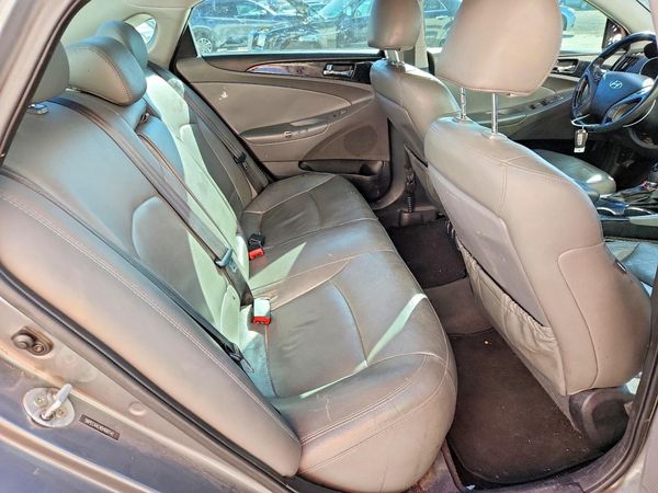 2013 HYUNDAI SONATA