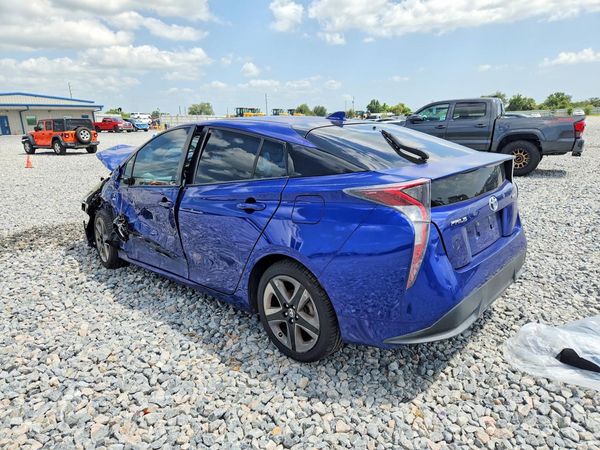 2017 TOYOTA PRIUS