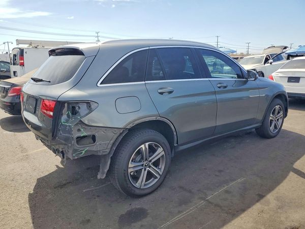2018 MERCEDES-BENZ GLC