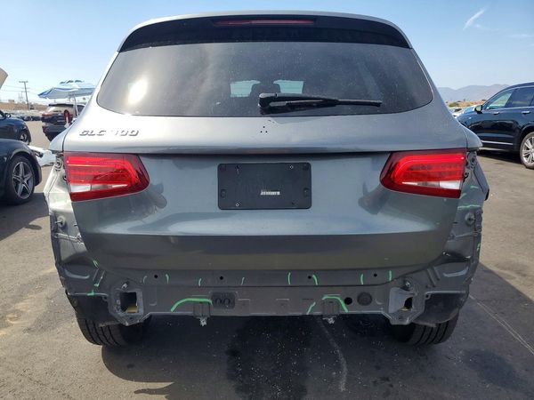 2018 MERCEDES-BENZ GLC