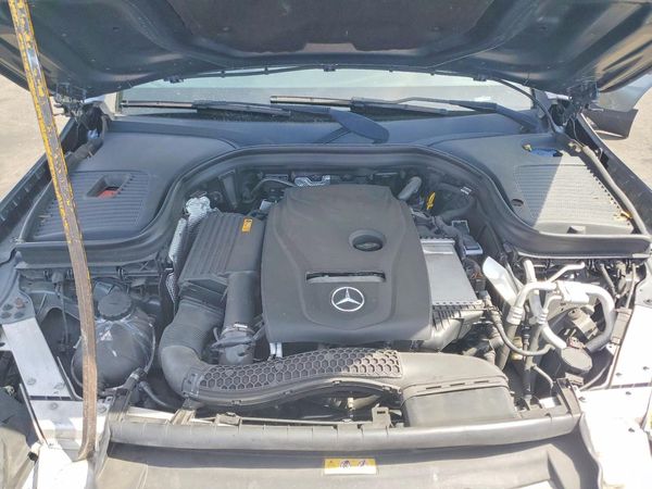 2018 MERCEDES-BENZ GLC