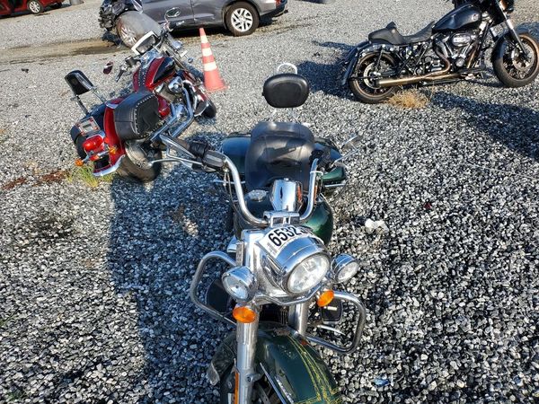 2019 HARLEY-DAVIDSON FLHR