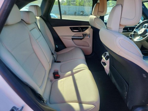2025 MERCEDES-BENZ GLC