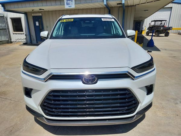 2025 TOYOTA GRAND HIGHLANDER