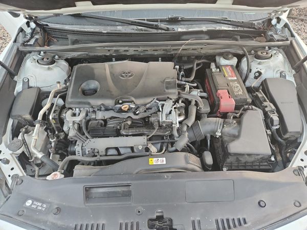 2019 TOYOTA CAMRY