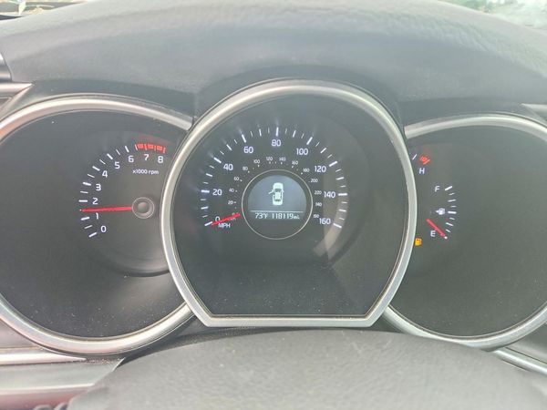 2015 KIA OPTIMA GL - Middle-low