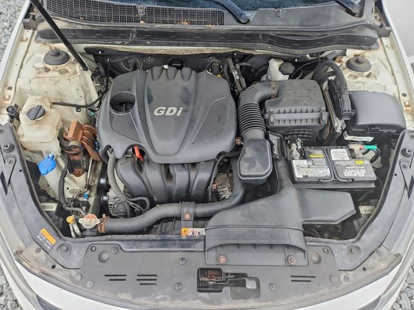 2015 KIA OPTIMA GL - Middle-low
