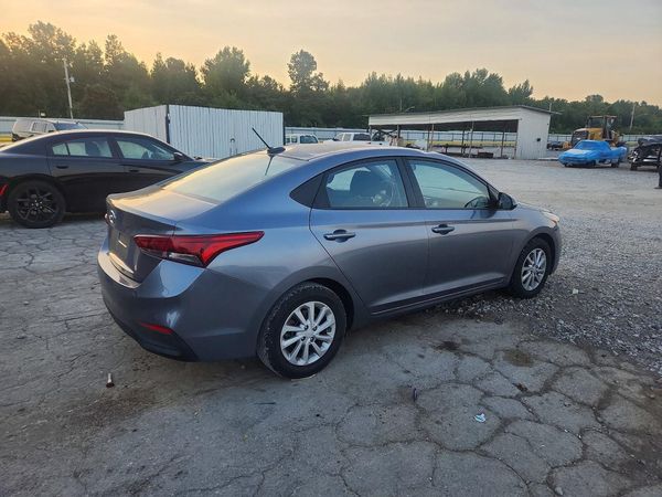 2018 HYUNDAI ACCENT SE and SEL
