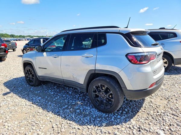 2026 JEEP COMPASS Latitude/North