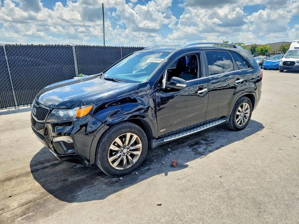2013 KIA SORENTO SX