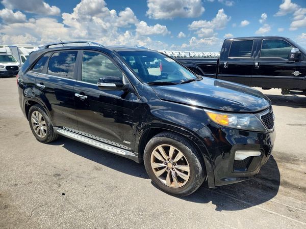 2013 KIA SORENTO SX