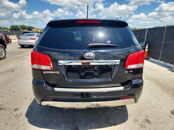 2013 KIA SORENTO SX