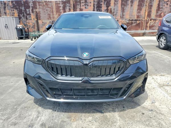 2026 BMW 530