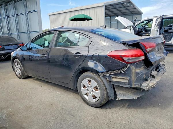2018 KIA FORTE LX Base