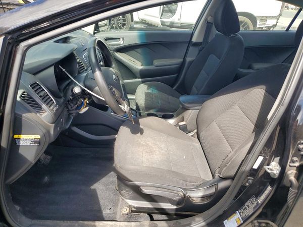 2018 KIA FORTE LX Base
