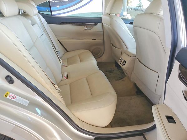 2013 LEXUS ES 350