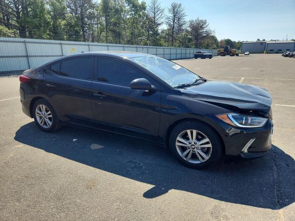 2018 HYUNDAI ELANTRA