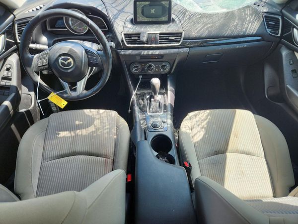 2016 MAZDA 3 Touring/GS