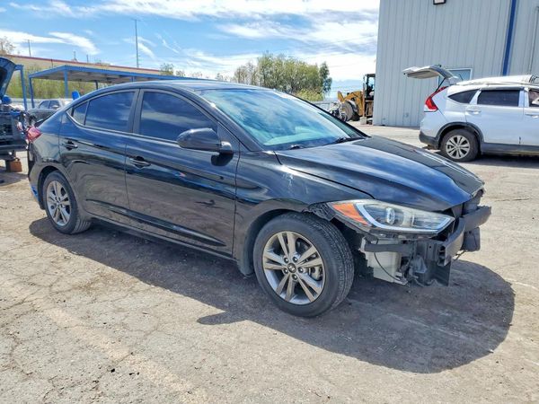 2017 HYUNDAI ELANTRA