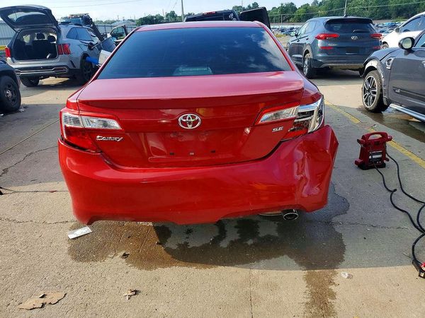 2012 TOYOTA CAMRY
